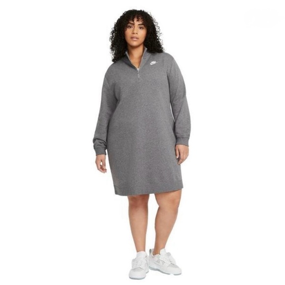 New Nike Women's Plus Size Sportswear Club
Fleece grey Dress - Picture 1 of 9